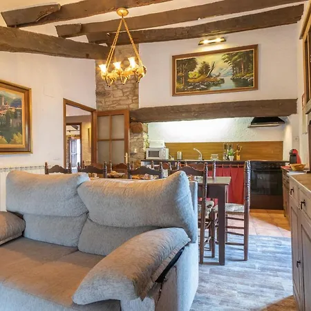 Apartamento Can Lo 3 شقة