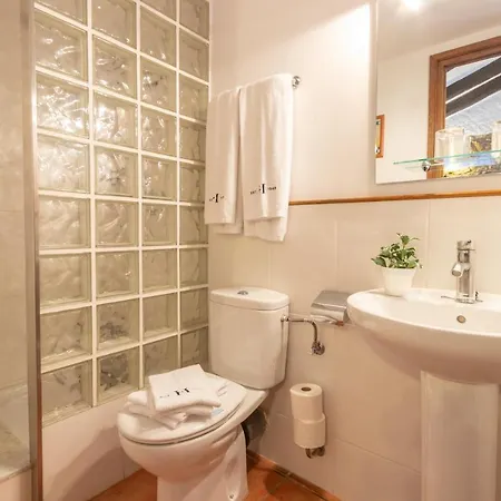 Apartamento Can Lo 3 شقة